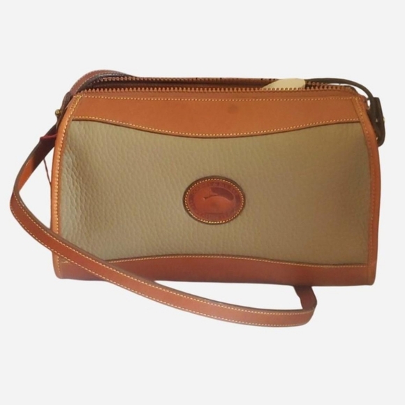 Dooney & Bourke Handbags - Vintage Dooney and Bourke Bag